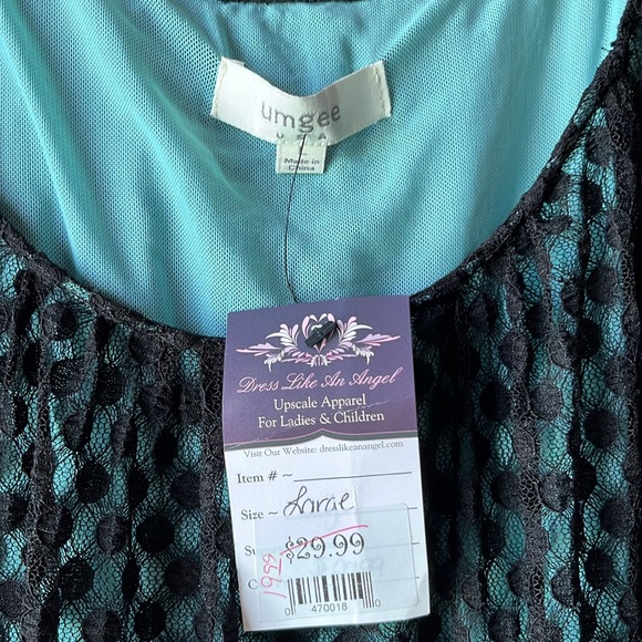 Women’s top - Picture 2 of 9